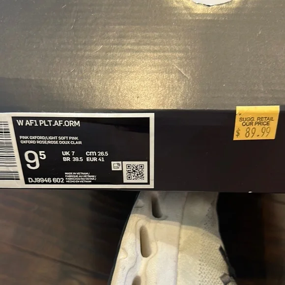 Nike Women's Pink Air Force 1 Sneakers - Picture 4 of 4